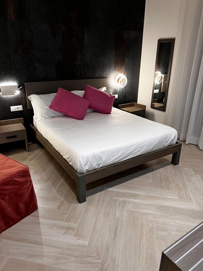 Patriziella 4 Rooms Sorrento Exterior foto