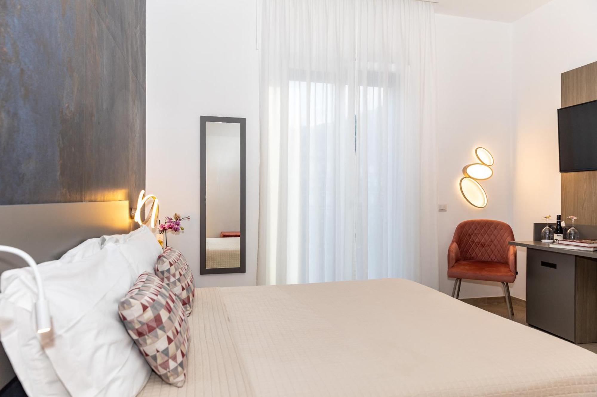 Patriziella 4 Rooms Sorrento Exterior foto
